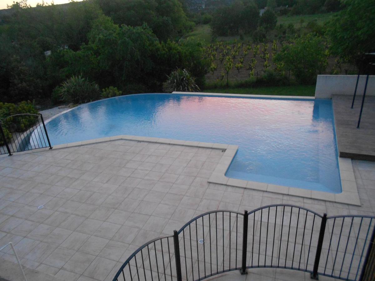 Le Chateau Saint Martin Esterno foto